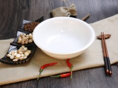 Moroccan Harira Soup Recipe: A Comforting Classic A steaming bowl of Moroccan Harira Soup filled with chickpeas, lentils, and vermicelli