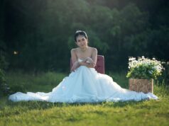 Planning a Traditional Maghrebin Wedding in France: A Practical Guide Maghrebi couple exchanging vows at a traditional wedding in France
