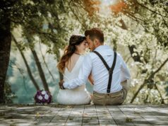 Organizing a Traditional Maghrebin Wedding in France: A Practical Guide Algerian-French couple in traditional Maghrebin wedding attire