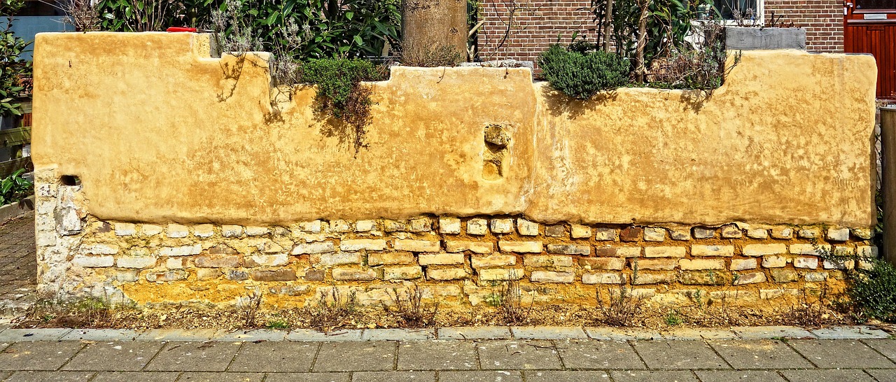 Trendsetting Tadelakt: The Sustainable Moroccan Wall Finish Technique Revolutionizing Modern Design