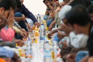Celebrating Ramadan with Traditional Algerian Chorba Frik: A Culinary Journey for the Maghrebi Diaspora